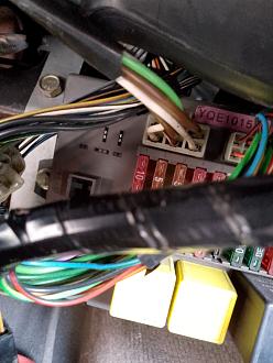 Click image for larger version

Name:	Fuseboard photo 2.jpg
Views:	8
Size:	2.31 MB
ID:	342549